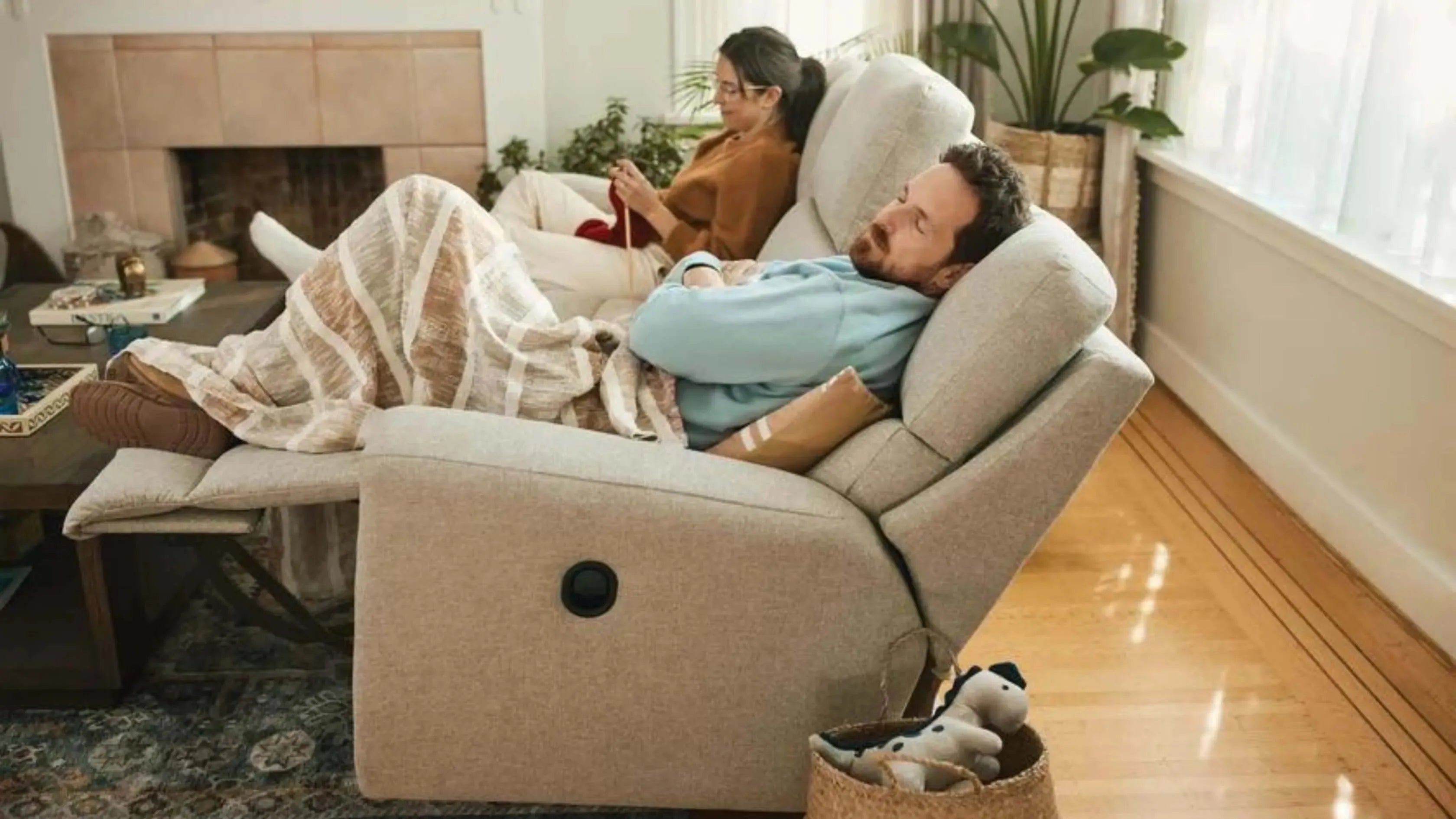 Creating a Healthy and Productive Life Starts at Home - Rotai - Best Massage Chair in Dubai UAE - Shop massage chairs in Dubai, UAE, Abu Dhabi