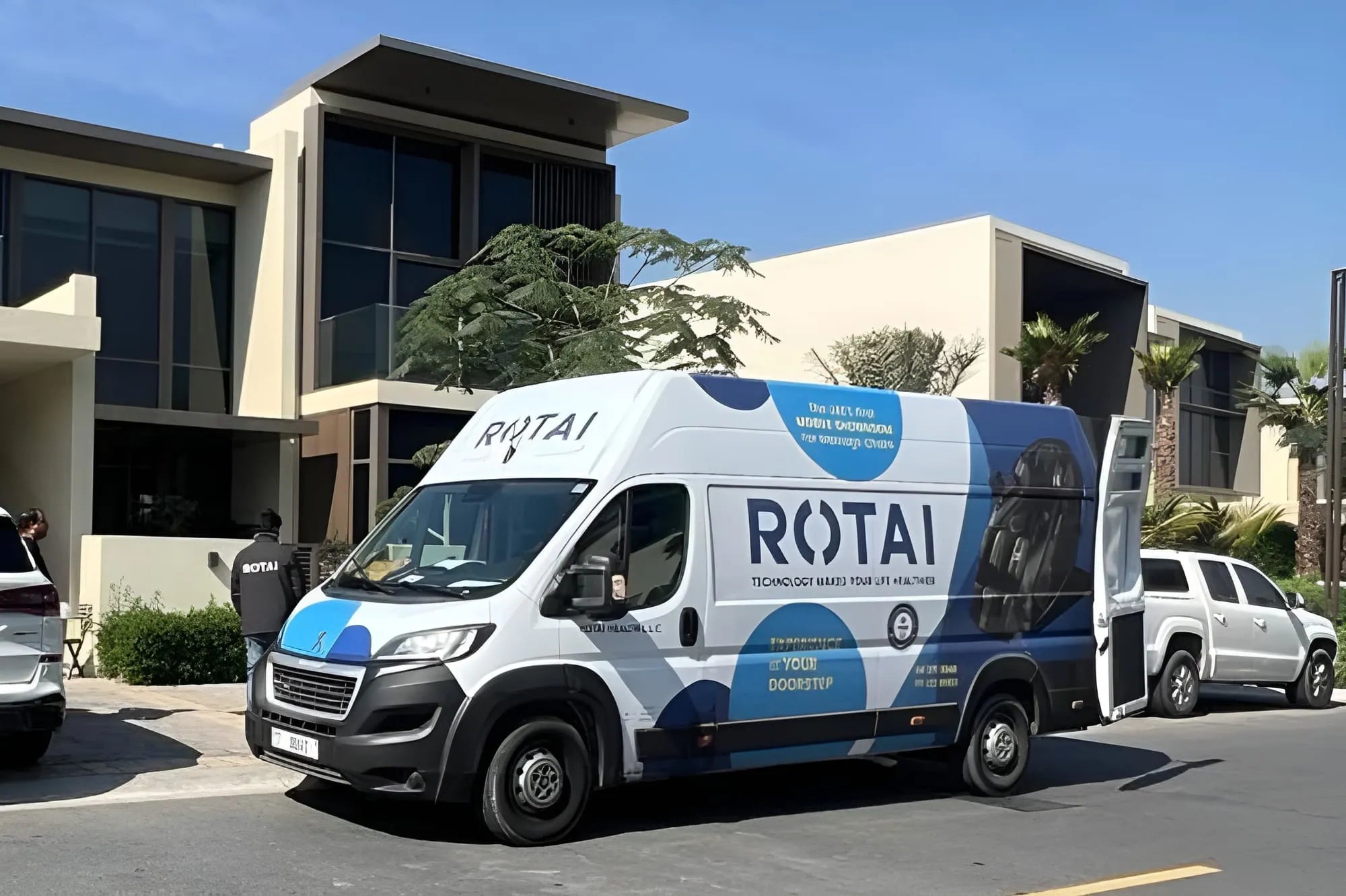 Rotai_Massage_Chair_Free_Home_Trial_1_1 - Rotai - Best Massage Chair in Dubai UAE - Shop massage chairs in Dubai, UAE, Abu Dhabi